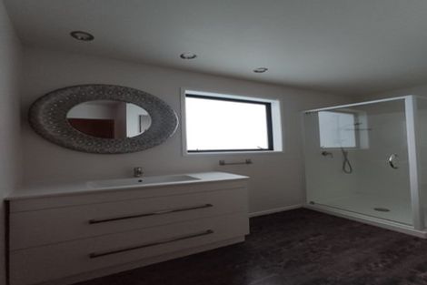Photo of property in 14c Domanski Crescent, Owhiro Bay, Wellington, 6023