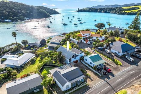 Photo of property in 9a Beach Road, Mangonui, 0420