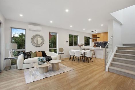 Photo of property in 37b Sorrel Crescent, Bucklands Beach, Auckland, 2012