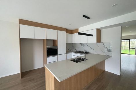 Photo of property in 12 Hearth Street, Flat Bush, Auckland, 2019