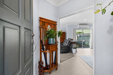 Photo of property in 59 Whiting Crescent, Greenmeadows, Napier, 4112