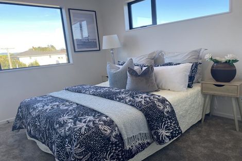 Photo of property in 25 Paetai Lane, Te Atatu Peninsula, 0610