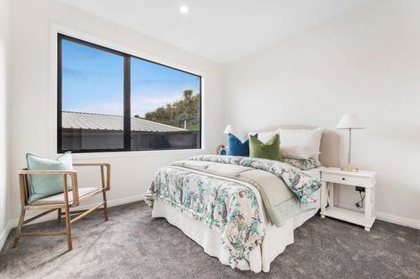 Photo of property in 36 Streamview Way, Long Bay, 0792