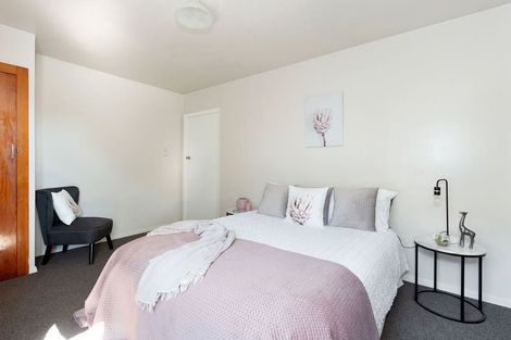 Photo of property in 74 Russley Road, Russley, Christchurch, 8042