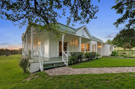 Photo of property in 37 Pebble Brook Road, Waitoki, Silverdale, 0994