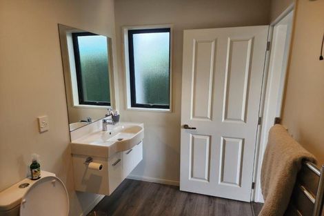 Photo of property in 20 Burnham School Road, Rolleston, 7614