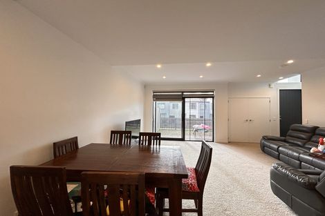 Photo of property in 17 Frank Gill Road, Hobsonville, Auckland, 0616