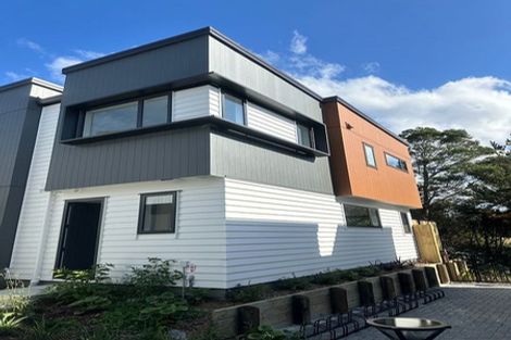 Photo of property in 50 Raupeti Lane, Henderson, 0612