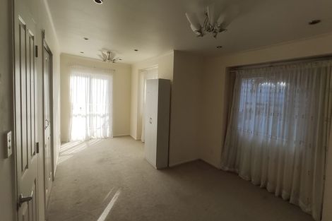 Photo of property in 48 Monte Cassino Place, Birkdale, Auckland, 0626