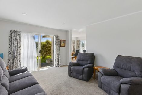 Photo of property in 110 Makarini Street, Paraparaumu, 5032