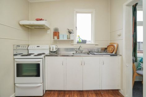 Photo of property in 1 Perth Street, Windsor, Invercargill, 9810