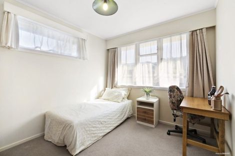 Photo of property in 131a Apu Crescent, Lyall Bay, Wellington, 6022