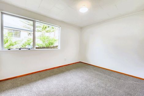 Photo of property in 7 Garton Drive, Massey, Auckland, 0614