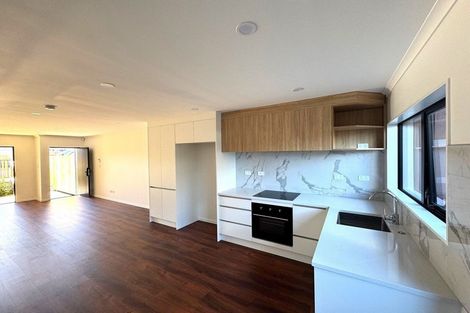 Photo of property in 56a Cyclamen Road, Mangere, Auckland, 2022