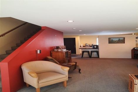 Photo of property in 19 Whiteleigh Avenue, Addington, Christchurch, 8024