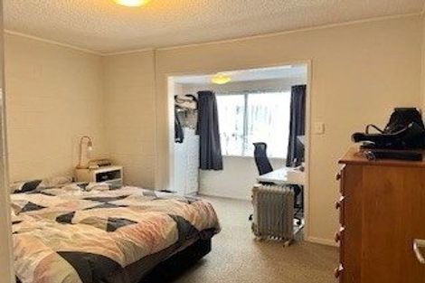 Photo of property in 1/7 Pomelo Road, Te Atatu South, Auckland, 0610