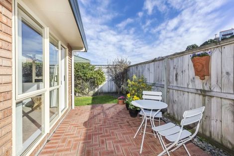 Photo of property in Miramar Villas, 16/3u Byron Street, Miramar, Wellington, 6022