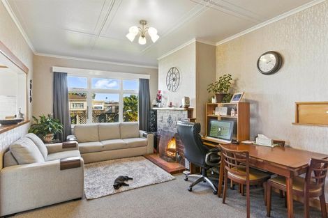 Photo of property in 2 Weraroa Road, Levin, 5510
