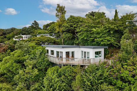 Photo of property in 72 Paremata Road, Paremata, Porirua, 5024