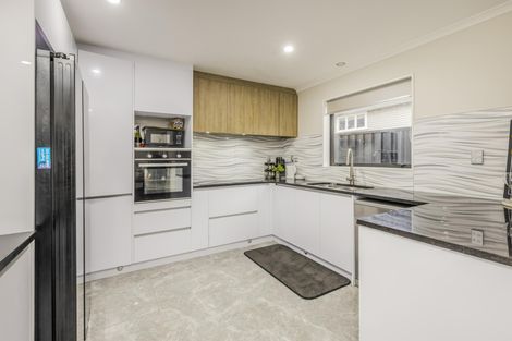 Photo of property in 50a Shirley Avenue, Papakura, 2110