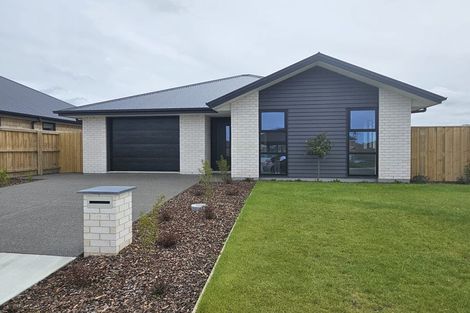 Photo of property in 5 Weaver Street, Woodend, 7691