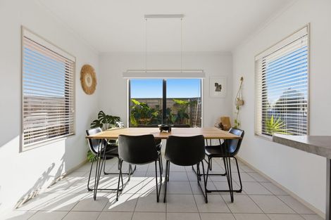 Photo of property in 22 Stamford Place, Ohauiti, Tauranga, 3112