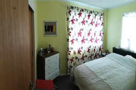 Photo of property in 43 Michael Road, Paraparaumu Beach, Paraparaumu, 5032