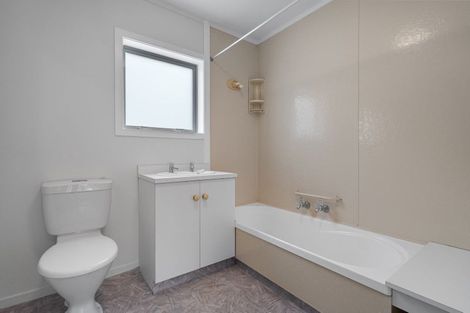 Photo of property in 8 Meander Drive, Welcome Bay, Tauranga, 3112