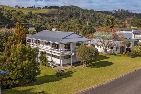 Photo of property in 99 Oyster Drive, Cooks Beach, Whitianga, 3591