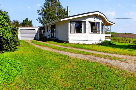 Photo of property in 288 Valley Road, Kaiwaka, 0573