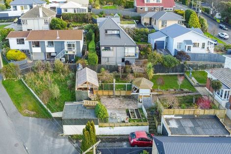 Photo of property in 11 Earls Road, Saint Clair, Dunedin, 9012