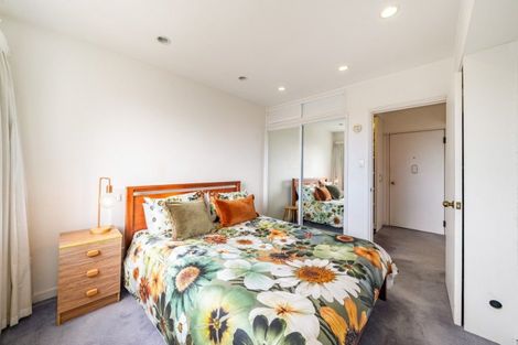 Photo of property in Grosvenor Flats, 19 Cottleville Terrace, Thorndon, Wellington, 6011