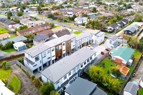Photo of property in 9/17 Parker Avenue, New Lynn, Auckland, 0600