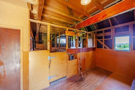 Photo of property in 297 Porangahau Road, Waipukurau, 4282