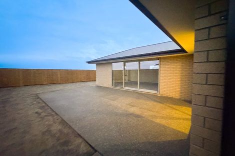 Photo of property in 67 Mehrtens Crescent, Woodend, 7691
