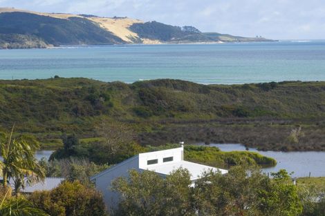 Photo of property in 16 Tui Street, Ahipara, Kaitaia, 0481