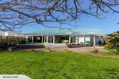 Photo of property in 60 Tukapa Street, Westown, New Plymouth, 4310