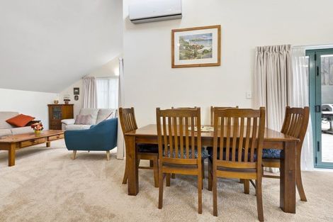 Photo of property in 8 Hall Avenue, Newtown, Wellington, 6021
