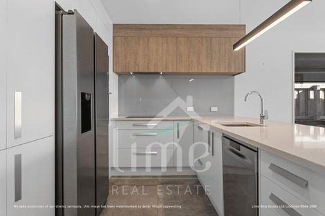 Photo of property in 26 Whakatipu Street, Pegasus, 7612