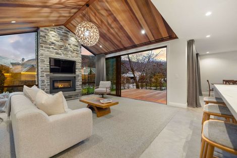 Photo of property in 9c Caernarvon Street, Arrowtown, 9302
