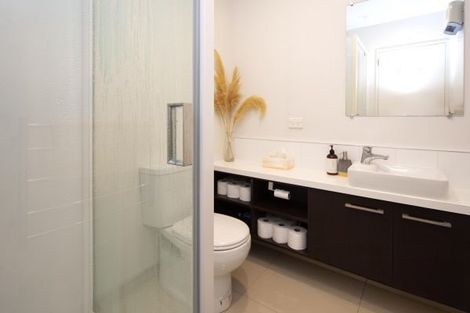 Photo of property in 2/318 Barbadoes Street, Christchurch Central, Christchurch, 8011