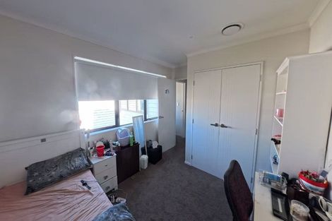 Photo of property in 11 Pihoihoi Place, Hobsonville, Auckland, 0616
