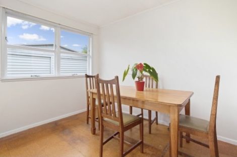 Photo of property in 63 Muir Avenue, Mangere Bridge, Auckland, 2022