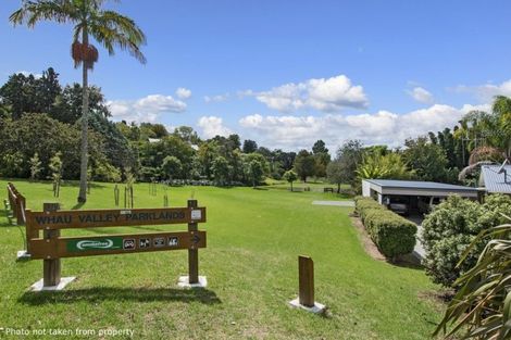 Photo of property in 16 Rugby Place, Te Kamo, Whangarei, 0112