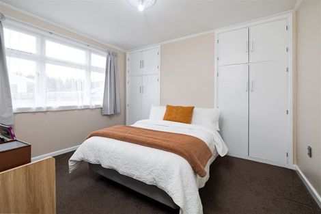 Photo of property in 375 Yaldhurst Road, Russley, Christchurch, 8042