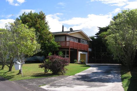 Photo of property in 11 Pamela Place, New Lynn, Auckland, 0600