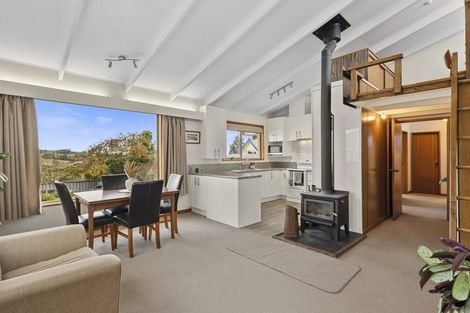 Photo of property in 28 Estuary Crescent, Fairfield, Dunedin, 9018