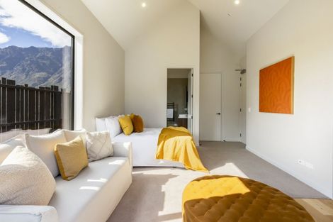 Photo of property in 7 Centurion Court, Jacks Point, 9371