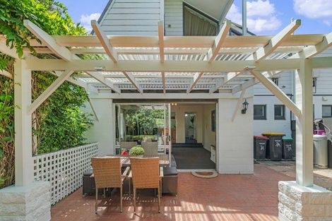 Photo of property in 7 Rachel Place, Avonhead, Christchurch, 8042