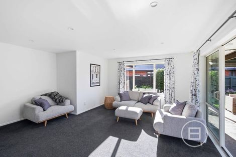 Photo of property in 10 Highwood Lane, Burnside, Christchurch, 8053